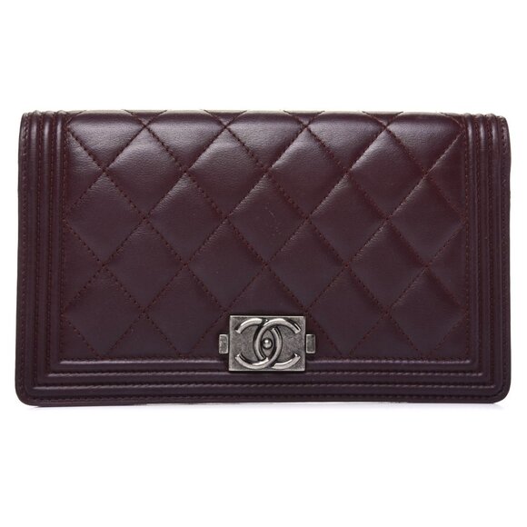 Chanel Lambskin Quilted Boy Yen in Dark Red/Brown/Burgundy - Picture 1 of 16